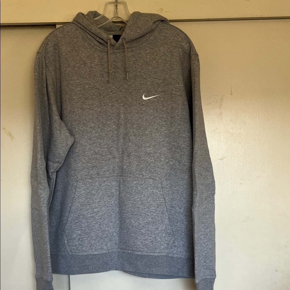 Nike Men's Heather Gray Hoodie